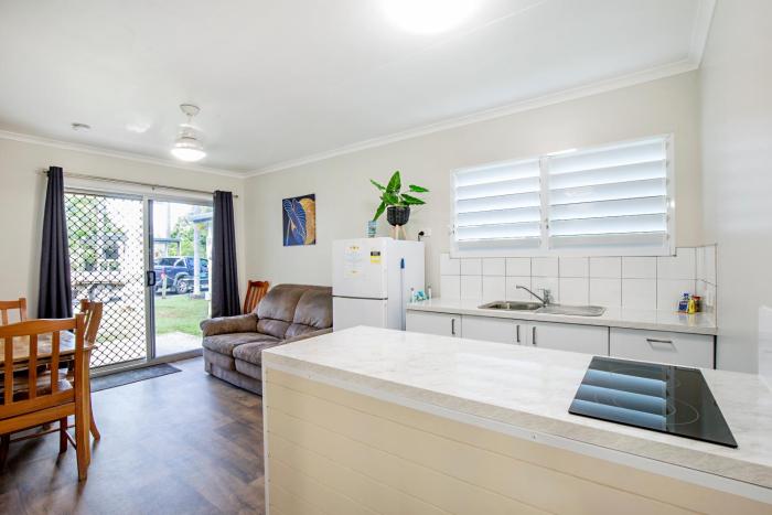 bush village holiday cabins