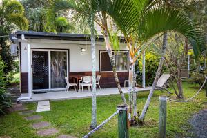 bush village holiday cabins