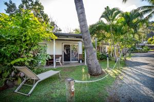 bush village holiday cabins