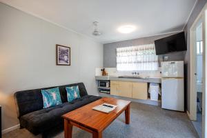 bush village holiday cabins