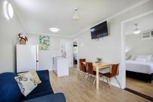 bush village holiday cabins