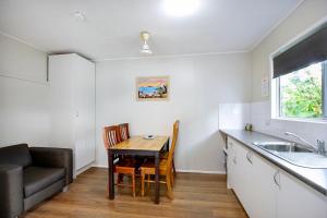 bush village holiday cabins