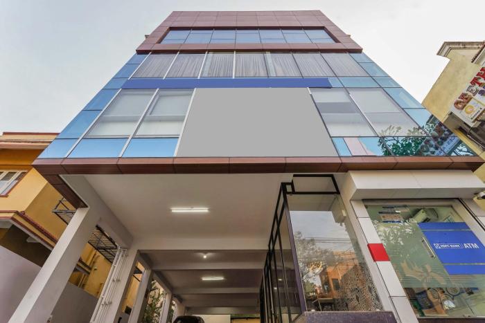 season 4 residences 1bhk furnished apartment near tidel park iit madras and apollo cancer centre