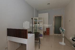 redliving apartemen green lake view ciputat syafa property tower e