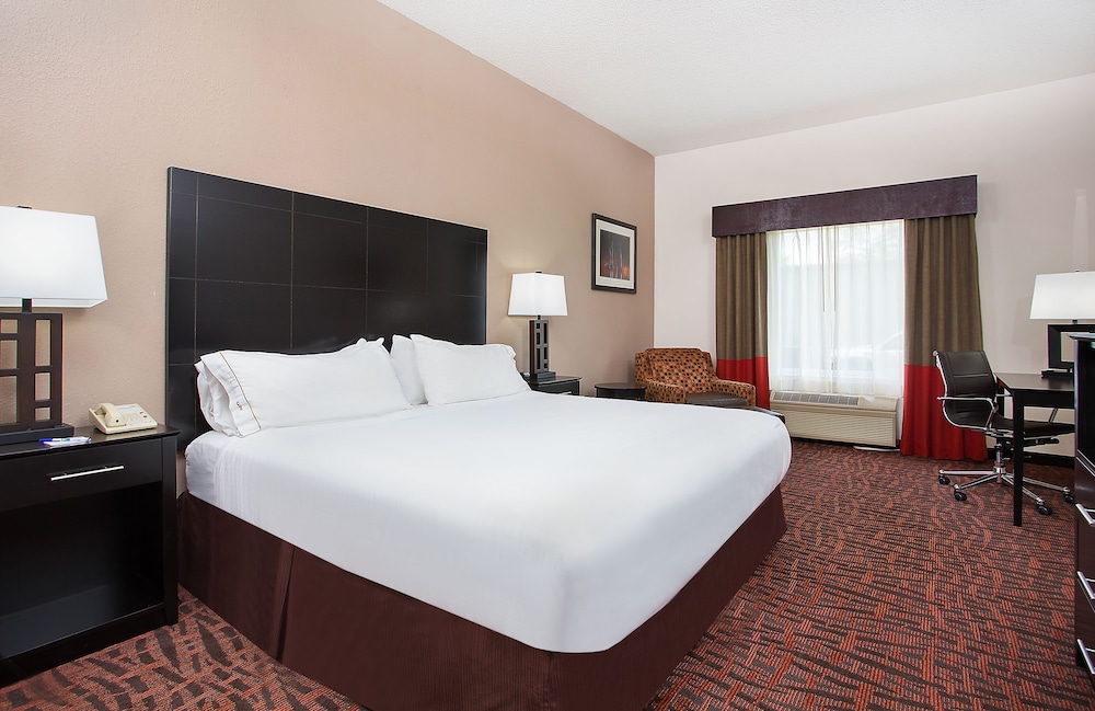 Holiday Inn Express Hotel & Suites Murphy By Ihg,Murphy>>Cherokee,3 star
