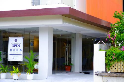 hotel simone