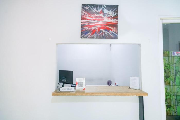 urbanview hotel syariah de umbrella ciputat