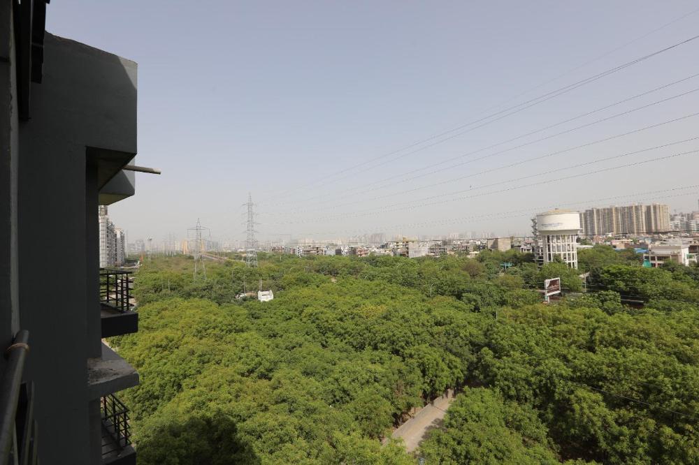 hotel noida grand