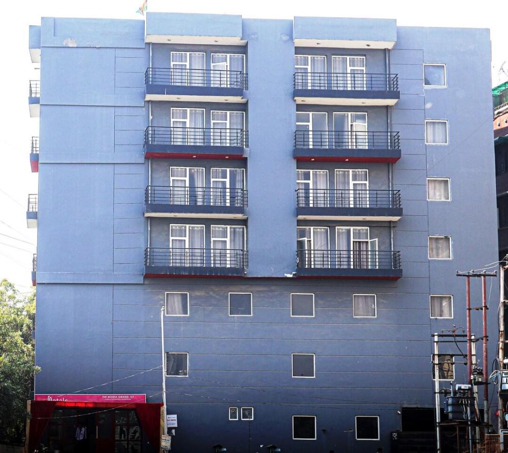 hotel noida grand