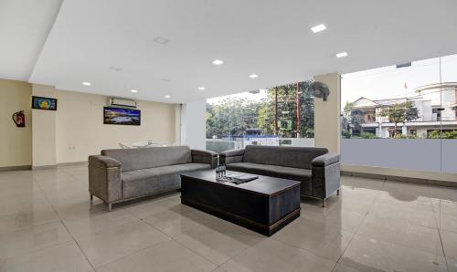 hotel noida grand