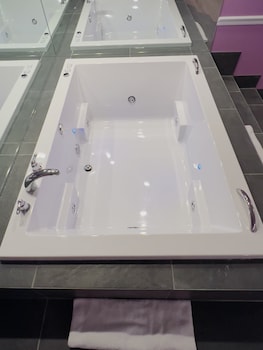 inn of the dove luxury romantic suites harrisburg