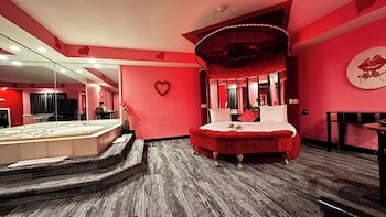 inn of the dove luxury romantic suites harrisburg