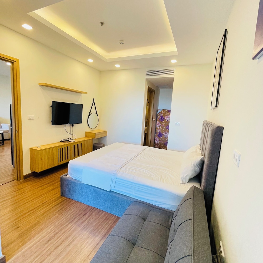 flc sea tower quy nhon seaview apartment