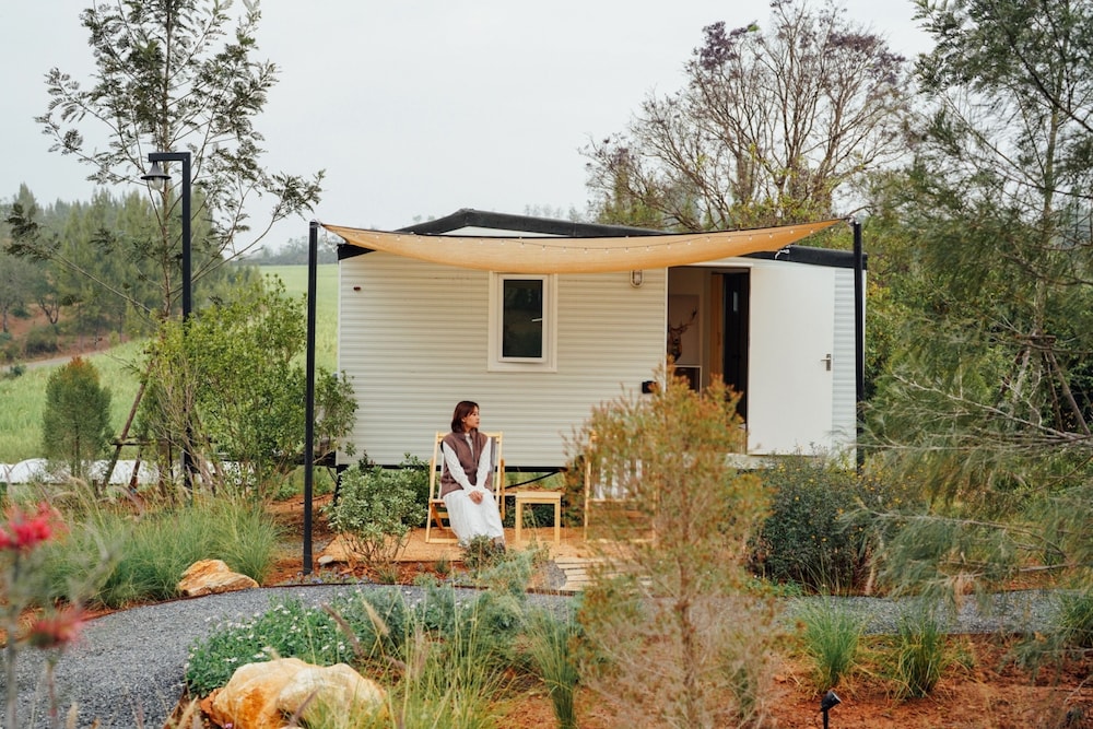 sol glamping at khao yai