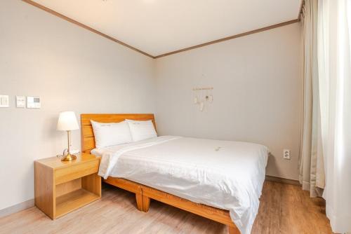 jeju aewolae hyuyang pension