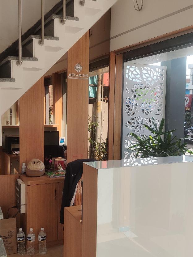 hotel relax inn