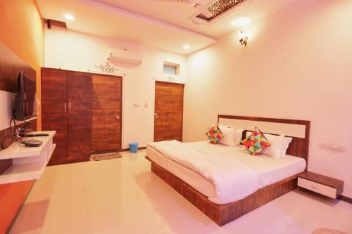 neev haweli guest house