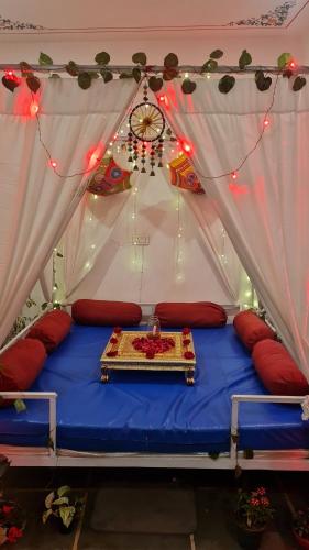 neev haweli guest house