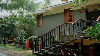 wayanad silver woods hotel