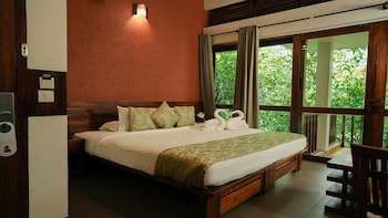 wayanad silver woods hotel