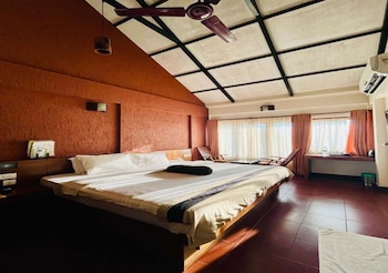 wayanad silver woods hotel