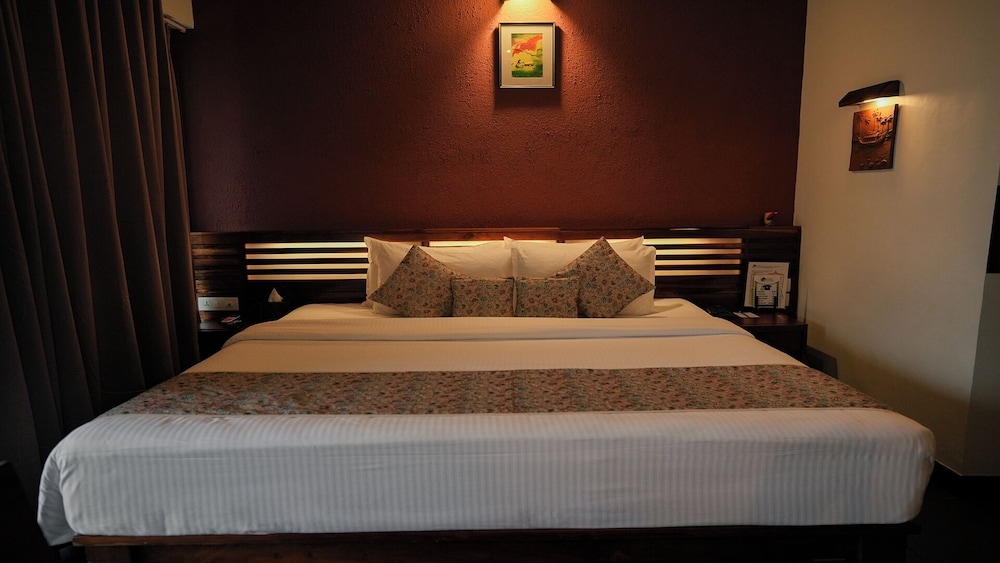 wayanad silver woods hotel
