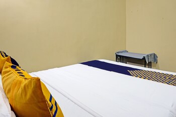 spot on 91588 ananda guest house batu
