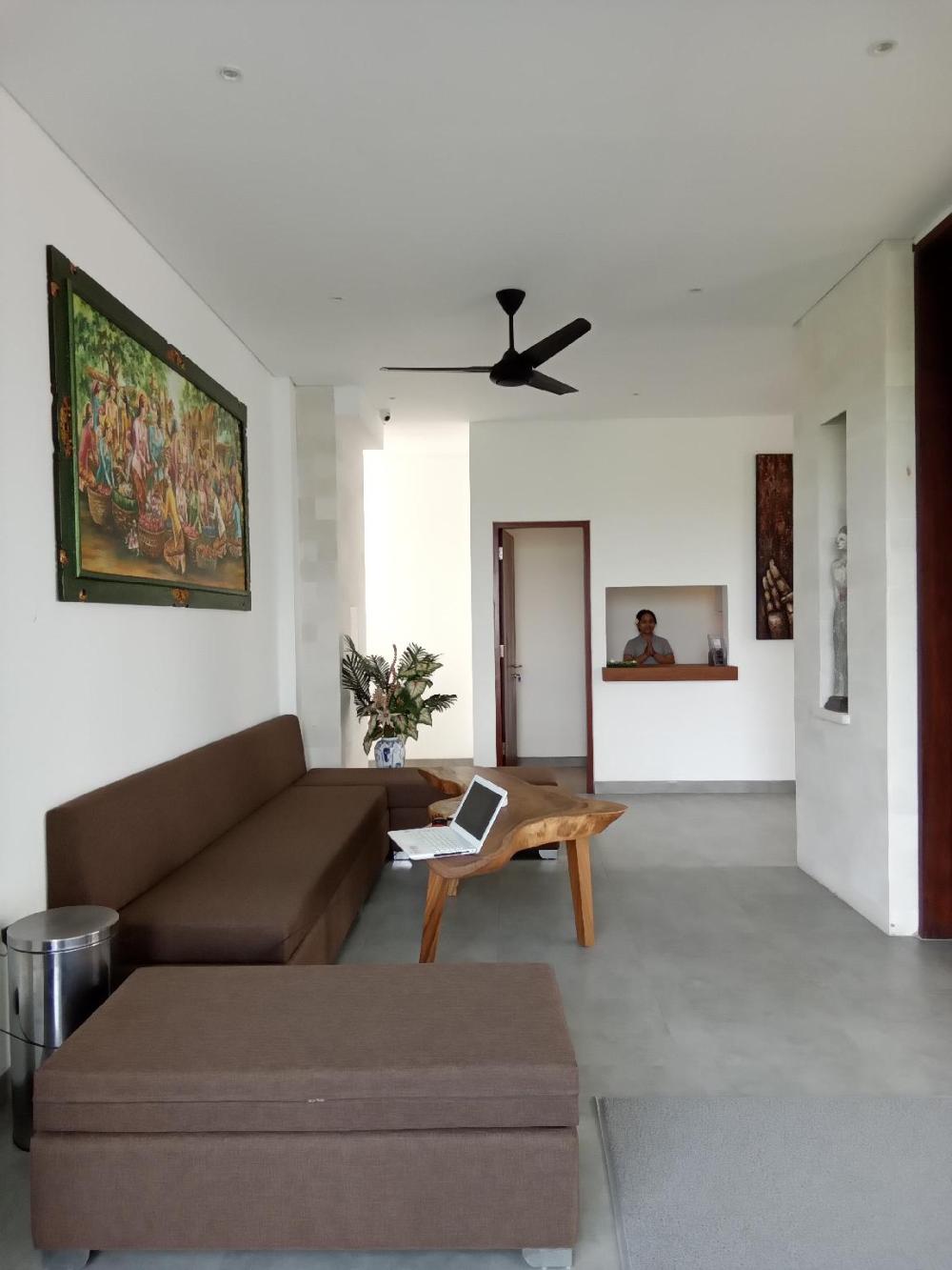 the kd suites and coffee shop