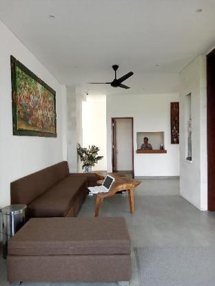 the kd suites and coffee shop