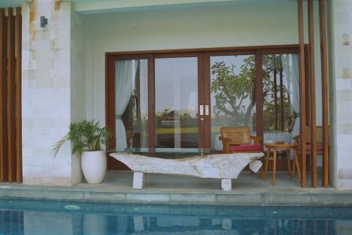 the kd suites and coffee shop