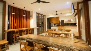 the kd suites and coffee shop