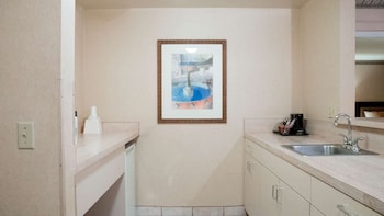 Motel 6 Anaheim Hills,Anaheim Hills>>Anaheim,2 star