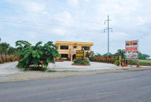 golden sunrise hotel i