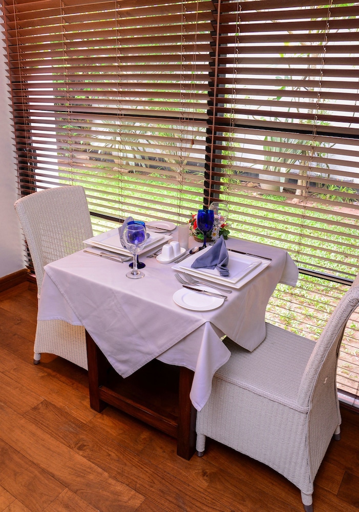 colombo court hotel and spa