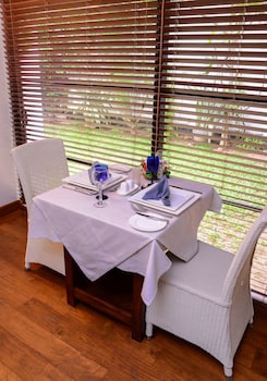 colombo court hotel and spa