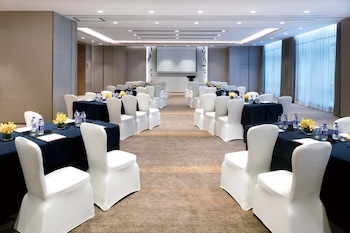 crowne plaza hangzhou heda
