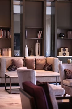 crowne plaza hangzhou heda
