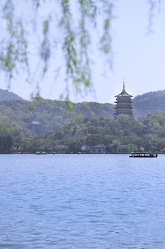 crowne plaza hangzhou heda