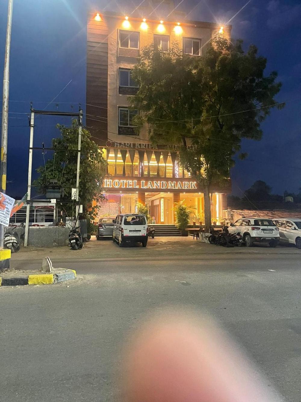 hotel landmark banswara