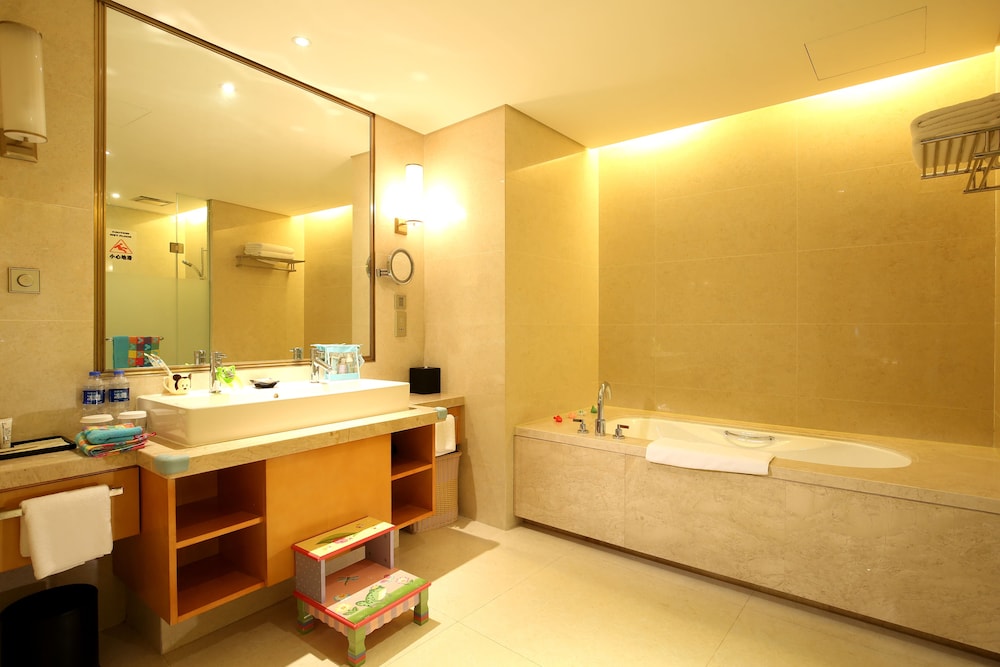 hilton nanjing riverside