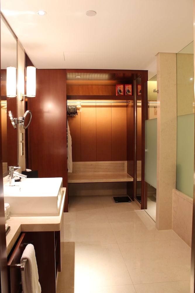 hilton nanjing riverside