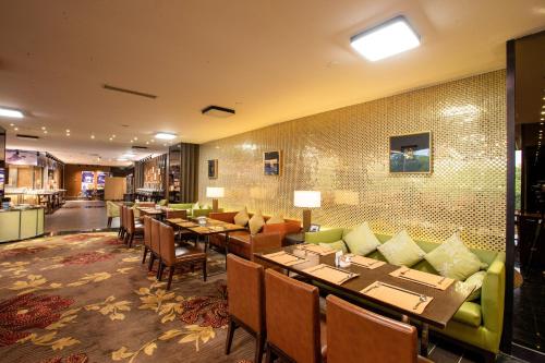 hilton nanjing riverside