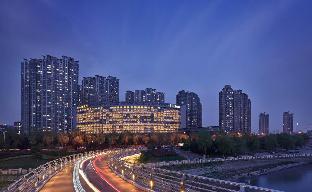 hilton nanjing riverside