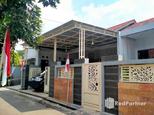navisha guest house syariah near exit tol batang redpartner