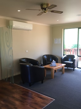 lake roxburgh village