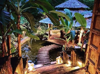 Fig Tree Hill Resort,Bayan Lepas>>Balik Pulau,3 star