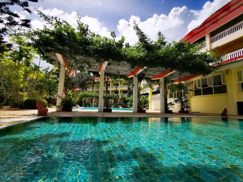 mw krabi beach resort