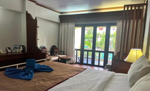 mw krabi beach resort