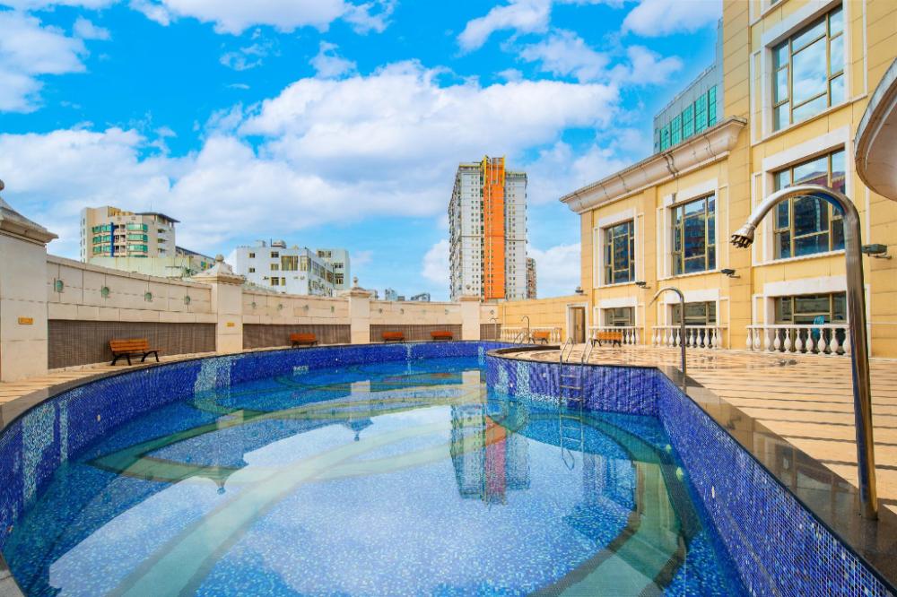 rezen hotel zhuhai gongbei port dilan sili