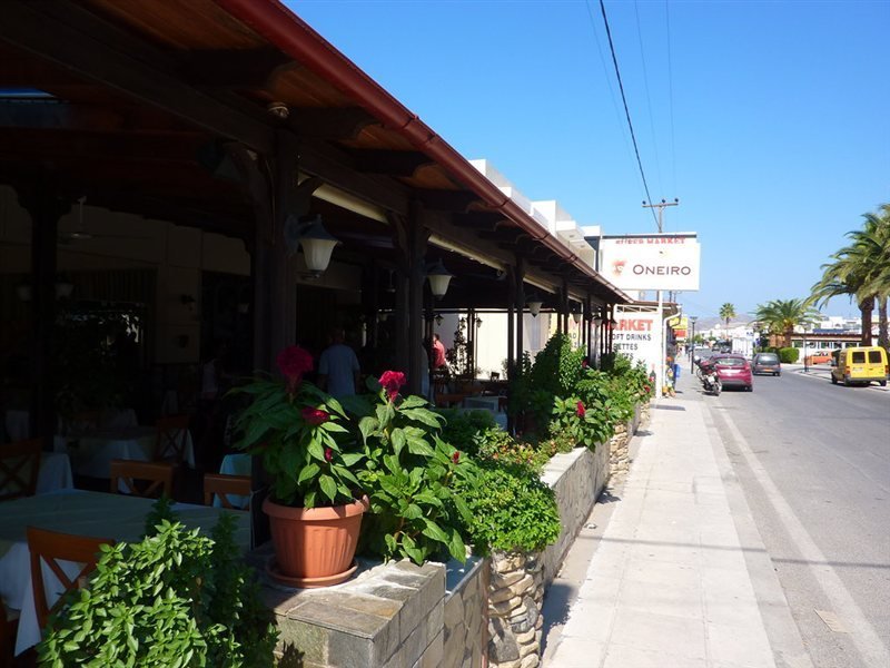 oneiro boutique hotel